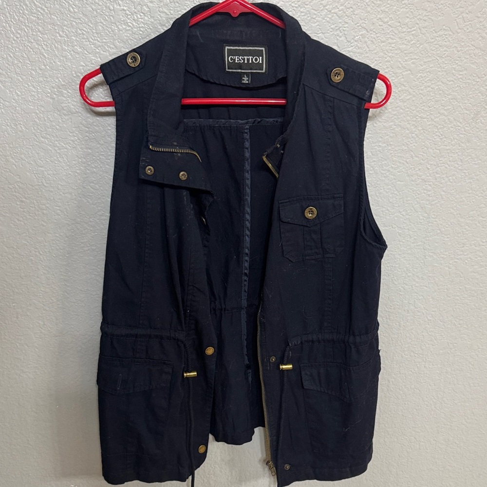 C'esttoi Women's Black Utility Vest